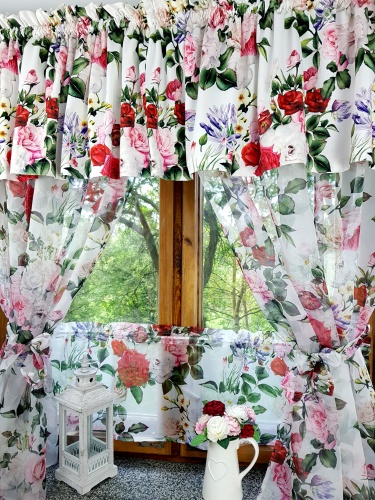 ZAKOSTYL KOMPLET CZERWONE RÓŻE WOAL