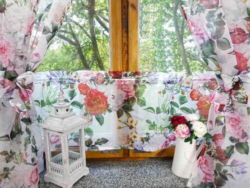 ZAKOSTYL ZASŁONY + ZAZDROSTKA CZERWONE RÓŻE WOAL