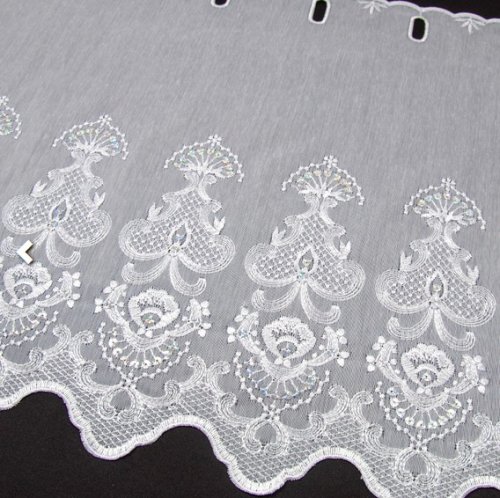 ZAZDROSTKA ETAMINA HAFTY I CEKINY NA BIELI  (cena za 0,50mb)