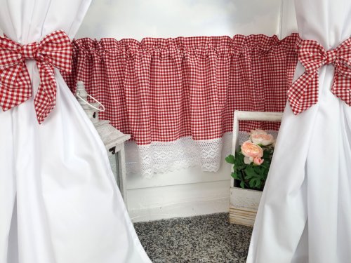 ZAKOSTYL KOMPLET CZERWONA KRATA BIAŁA KORONKA