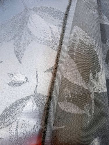 TKANINA EKSKLUZYWNA SREBRNA GRUBY ŻAKARD 1mb