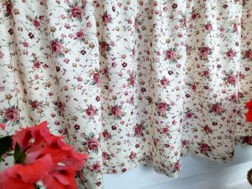 ZAKOSTYL ZAZDROSTKA MAŁE RÓŻE (TKANINA RECYKLING EKO)