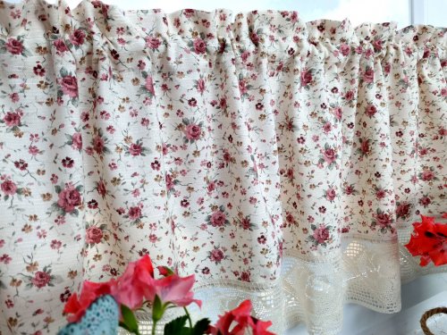 ZAKOSTYL ZAZDROSTKA KREM MAŁE RÓŻE PROWANSJA