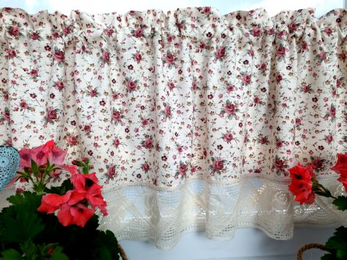 ZAKOSTYL ZAZDROSTKA KREM MAŁE RÓŻE PROWANSJA