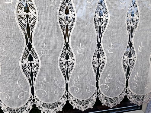 ZAZDROSTKA NATURAL HAFT RÓŻE  (cena za 0,50mb)