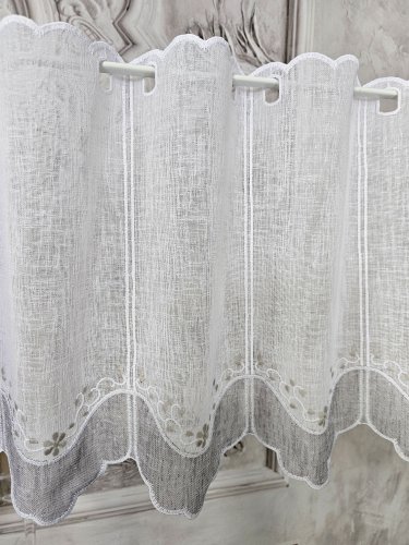 ZAZDROSTKA HAFTY  PANEL SHABBYCHIC  (cena za 0,50mb)