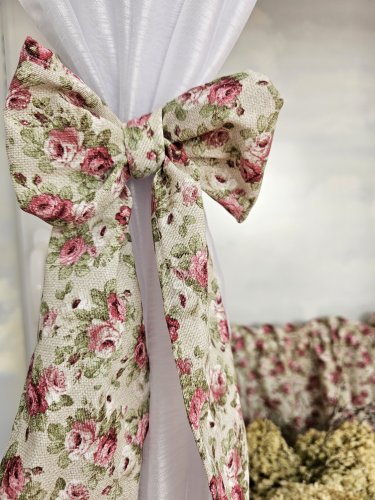 ZAKOSTYL ZASŁONY + ZAZDROSTKA RÓŻYCZKI