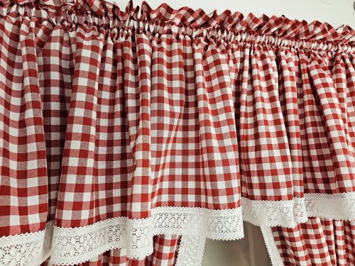 Lambrekin kratka z koronką