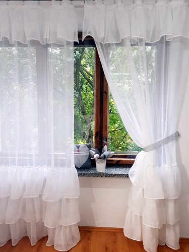 FIRANA 4 FALBANY BATYST 1SZT.  DO 250CM