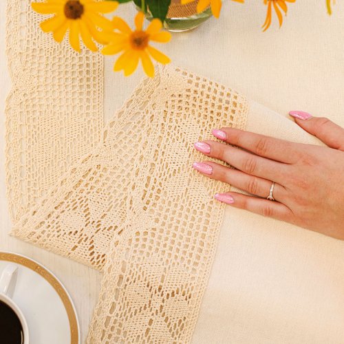 BIEŻNIK OBRUS RACHELA KREM KORONKA 