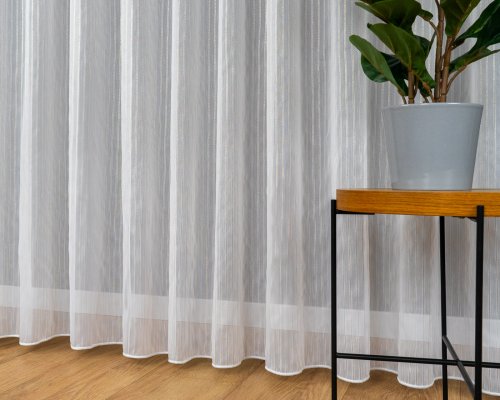 FIRANA JODEŁKA LINIE PION TŁO BIEL-ZŁOTO OŁ. 300CM