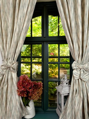 ZASŁONA MIĘTA NA KREMIE , 130cm