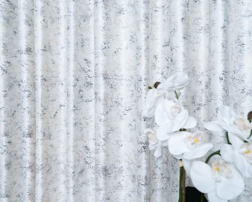 ZASŁONA VELVET BIAŁA GLAMOUR PRZECIERANE ZŁOTO SREBRO