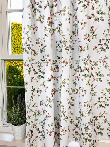 ZASŁONA POZIOMKI WODOODPORNA SZER.150cm