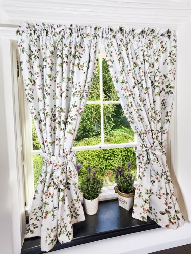 ZASŁONA POZIOMKI WODOODPORNA SZER.150cm