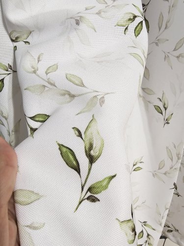 ZASŁONA LISTKI ZIELONE WODOODPORNA SZER.150cm