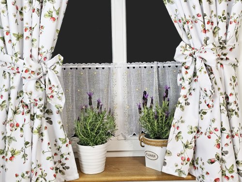 Zestaw zasłon+zazdrostka plamoodporny poziomki