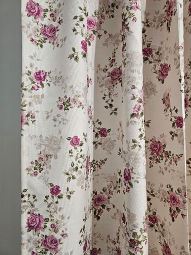 ZASŁONA ANGIELSKA RÓŻA KREM WODOODPORNA160cm