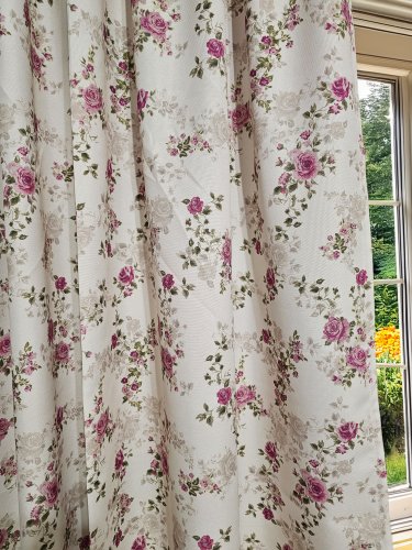 ZASŁONA ANGIELSKA RÓŻA KREM WODOODPORNA160cm