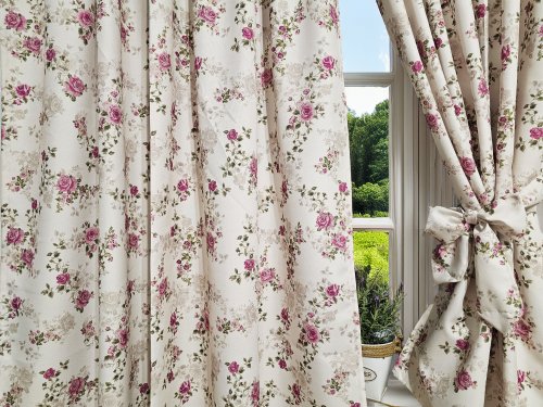 ZASŁONA ANGIELSKA RÓŻA KREM WODOODPORNA160cm