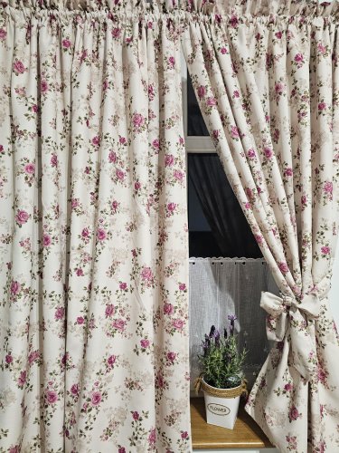 ZAKOSTYL ZASŁONY + ZAZDROSTKA  ANGIELSKA RÓŻA KREM WODOODPORNA