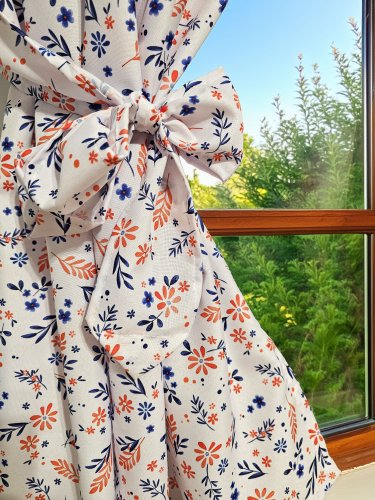 ZASŁONA KWIATUSZKI WODOODPORNA160cm