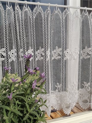 ZAZDROSTKA GIPIURA BETTI BIEL  134cm/60cm ostania sztuka