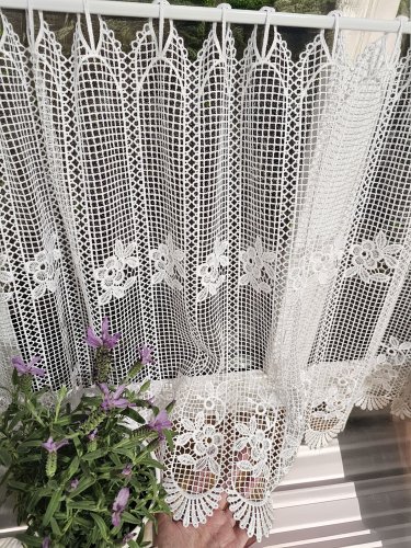 ZAZDROSTKA GIPIURA BETTI BIEL  134cm/60cm ostania sztuka