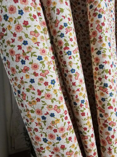 ZASŁONA NATURAL BEŻ KOLOROWE KWIATUSZKI 