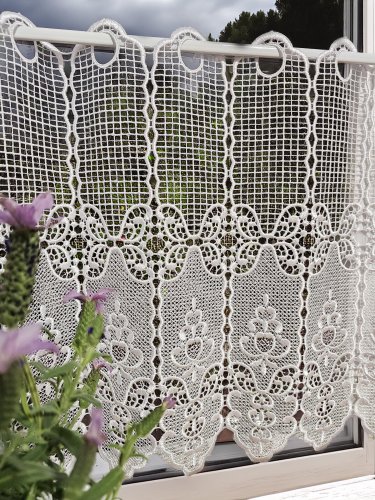 ZAZDROSTKA GIPIURA KORONKA 80cm szer./40cm wys.
