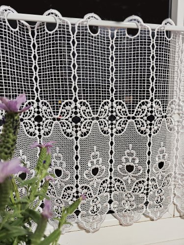 ZAZDROSTKA GIPIURA KORONKA 80cm szer./40cm wys.
