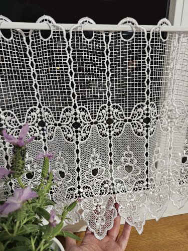 ZAZDROSTKA GIPIURA KORONKA 80cm szer./40cm wys.