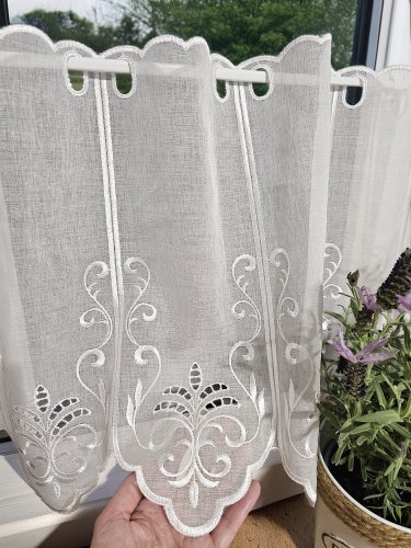 Zazdrostka hafty  panel eliza  40cm (cena za 0,50mb)