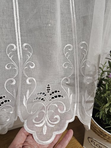 ZAZDROSTKA HAFTY  PANEL ELIZA  40cm (cena za 0,50mb)