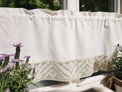 ZAKOSTYL ZAZDROSTKA KREM KORONKA ECRU 