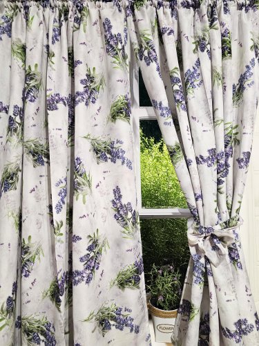 ZASŁONA LAWENDA BUKIETY  WODOODPORNA SZER.150cm