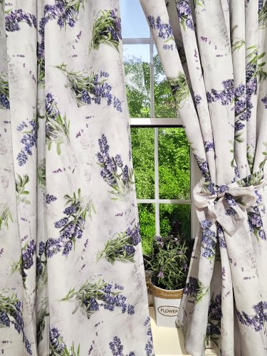 ZASŁONA LAWENDA BUKIETY  WODOODPORNA SZER.150cm