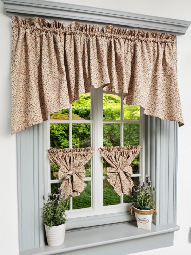 ZESTAW LAMBREKIN + ZAZDROSTKI BEŻ KOLOROWE KWIATUSZKI 3