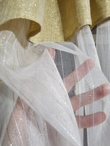 Firana fantazyjna tło biel złoto oł. 300cm