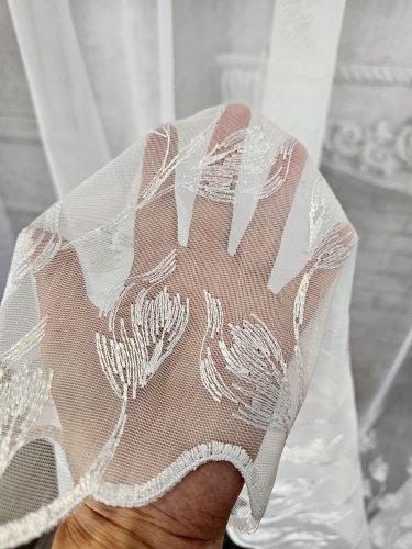 FIRANA GOTOWA MARKIZETA HAFTOWANA LISTKI 380cm szer./250cm wys.