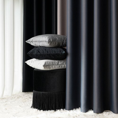 ZASŁONA BLACKOUT ZACIEMNIAJĄCA140CM/250CM PRZELOTKA (KOLOR 205) CIEMNY SZARY