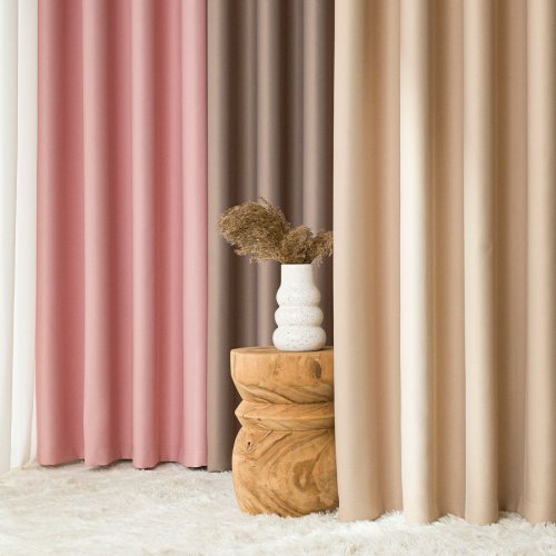 ZASŁONA BLACKOUT ZACIEMNIAJĄCA140CM/250CM PRZELOTKA (KOLOR 218) JASNY CHŁODNY BEŻOWY