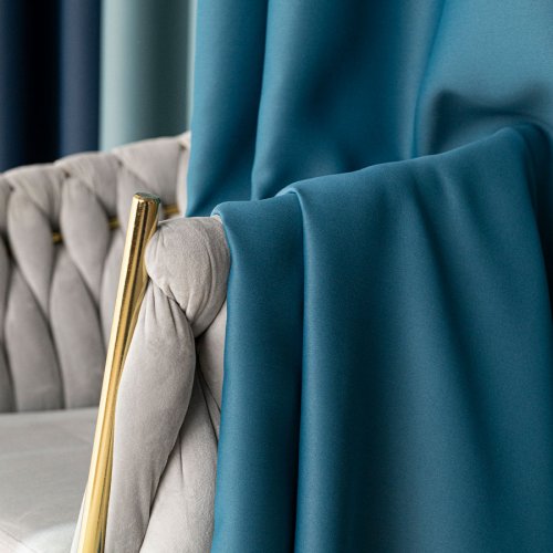 ZASŁONA BLACKOUT ZACIEMNIAJĄCA140CM/250CM PRZELOTKA (KOLOR 228) PATROL