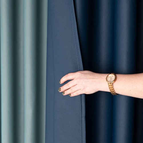 Zasłona blackout zaciemniająca140cm/250cm przelotka (kolor 229) granatowy