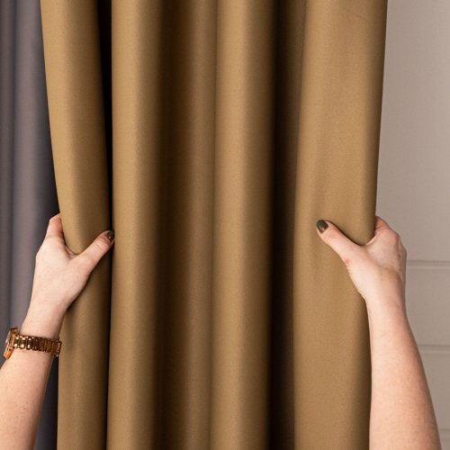 ZASŁONA BLACKOUT ZACIEMNIAJĄCA140CM/250CM PRZELOTKA (KOLOR 804) KHAKI