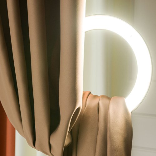 ZASŁONA BLACKOUT ZACIEMNIAJĄCA140CM/250CM PRZELOTKA (KOLOR 806) JASNY CIEPŁY BRĄZOWY