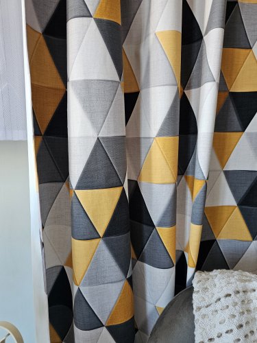 ZASŁONA GEOMETRYCZNE ŻÓŁTE SZER.140cm