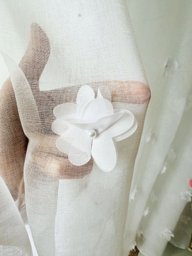 FIRANA ETAMINA PERŁA KWIATY 3D 140cm/250cm 