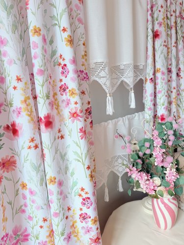 Zakostyl zasłony + zazdrostka + lambrekin wiosna kwiaty