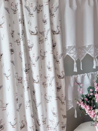 Kopia zakostyl zasłony + zazdrostka koko kury koronka